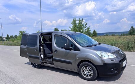 Peugeot Partner II рестайлинг 2, 2009 год, 660 000 рублей, 2 фотография