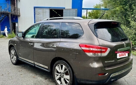 Nissan Pathfinder, 2014 год, 8 фотография