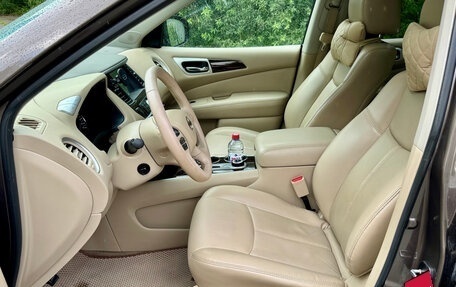 Nissan Pathfinder, 2014 год, 18 фотография