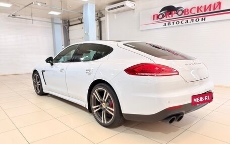 Porsche Panamera II рестайлинг, 2015 год, 4 020 000 рублей, 8 фотография