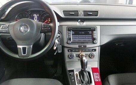 Volkswagen Passat B7, 2012 год, 1 330 000 рублей, 7 фотография