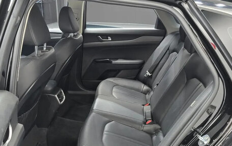 KIA K5, 2022 год, 2 090 005 рублей, 27 фотография