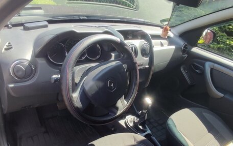 Renault Duster I рестайлинг, 2017 год, 1 430 000 рублей, 6 фотография