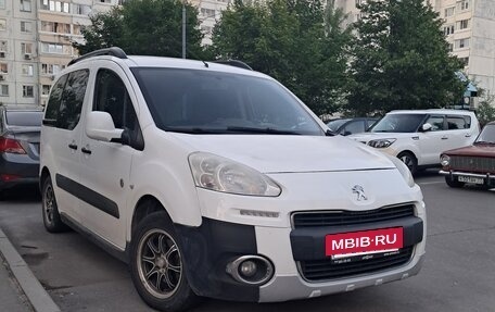 Peugeot Partner II рестайлинг 2, 2012 год, 550 000 рублей, 6 фотография