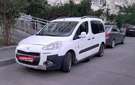 Peugeot Partner II рестайлинг 2, 2012 год, 550 000 рублей, 3 фотография