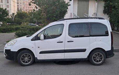 Peugeot Partner II рестайлинг 2, 2012 год, 550 000 рублей, 22 фотография
