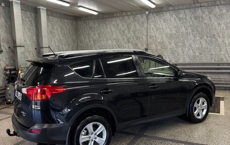 Toyota RAV4, 2013 год, 1 970 000 рублей, 12 фотография