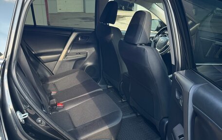 Toyota RAV4, 2013 год, 1 970 000 рублей, 24 фотография