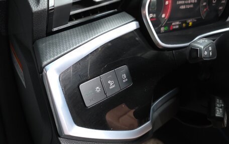 Audi Q3, 2022 год, 3 420 000 рублей, 15 фотография