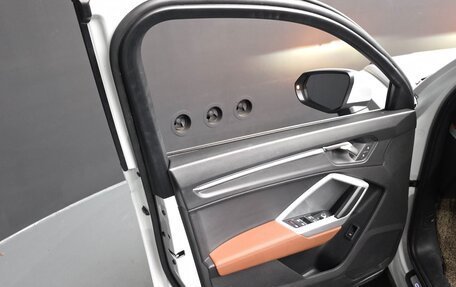 Audi Q3, 2022 год, 3 420 000 рублей, 29 фотография