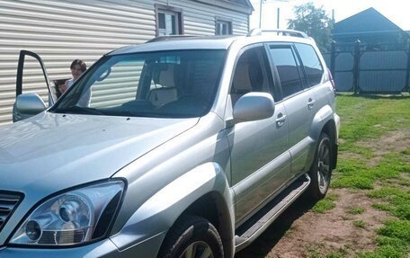 Toyota Land Cruiser Prado 120 рестайлинг, 2007 год, 1 350 000 рублей, 11 фотография