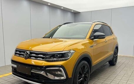 Volkswagen T-Cross I, 2022 год, 1 730 008 рублей, 3 фотография