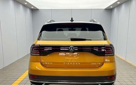 Volkswagen T-Cross I, 2022 год, 1 730 008 рублей, 5 фотография