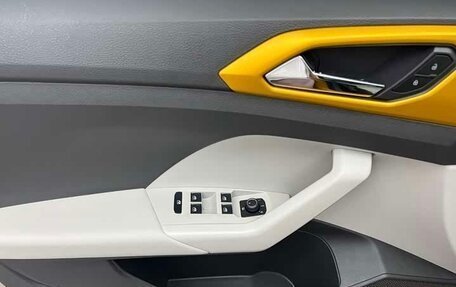 Volkswagen T-Cross I, 2022 год, 1 730 008 рублей, 7 фотография