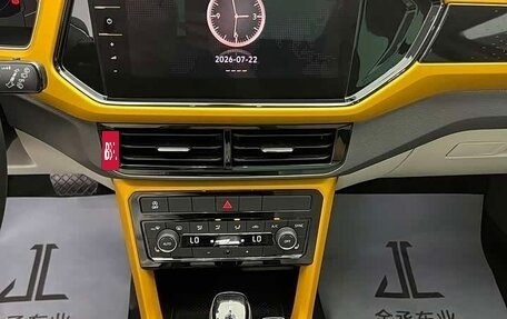 Volkswagen T-Cross I, 2022 год, 1 730 008 рублей, 14 фотография