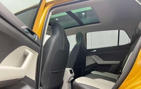 Volkswagen T-Cross I, 2022 год, 1 730 008 рублей, 16 фотография
