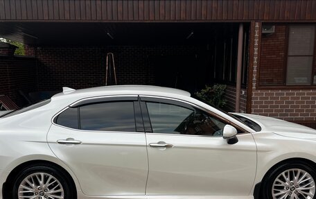Toyota Camry, 2018 год, 2 490 000 рублей, 8 фотография