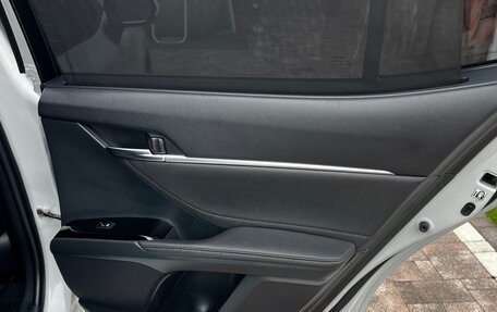 Toyota Camry, 2018 год, 2 490 000 рублей, 19 фотография