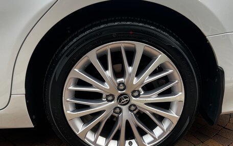 Toyota Camry, 2018 год, 2 490 000 рублей, 23 фотография