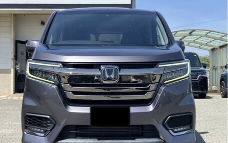 Honda Stepwgn IV, 2021 год, 1 960 000 рублей, 3 фотография