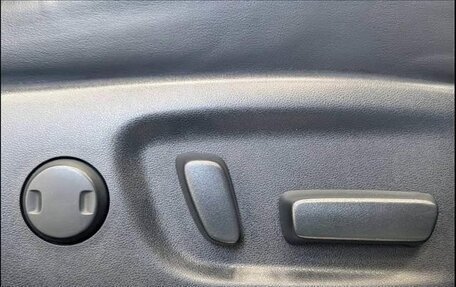 Toyota Harrier, 2017 год, 2 160 000 рублей, 12 фотография