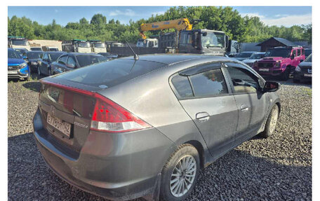 Honda Insight II рестайлинг, 2010 год, 400 000 рублей, 8 фотография