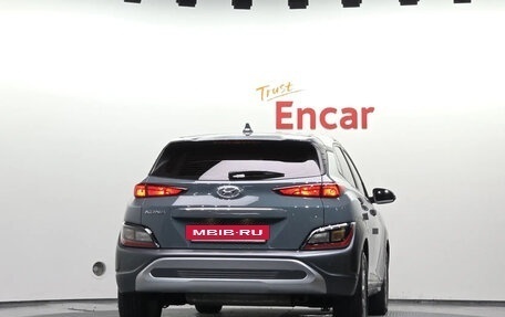 Hyundai Kona I, 2022 год, 1 773 009 рублей, 4 фотография