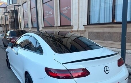 Mercedes-Benz E-Класс, 2017 год, 3 500 000 рублей, 7 фотография