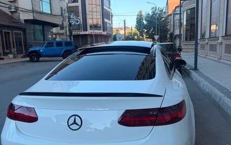 Mercedes-Benz E-Класс, 2017 год, 3 500 000 рублей, 14 фотография