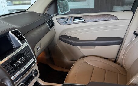 Mercedes-Benz M-Класс, 2013 год, 3 750 000 рублей, 3 фотография