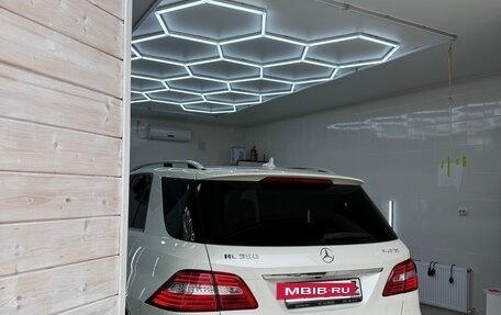 Mercedes-Benz M-Класс, 2013 год, 3 750 000 рублей, 15 фотография