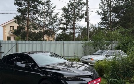 Toyota Camry, 2023 год, 3 700 000 рублей, 5 фотография