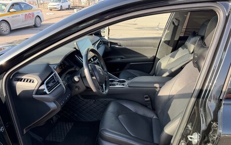 Toyota Camry, 2023 год, 3 700 000 рублей, 8 фотография