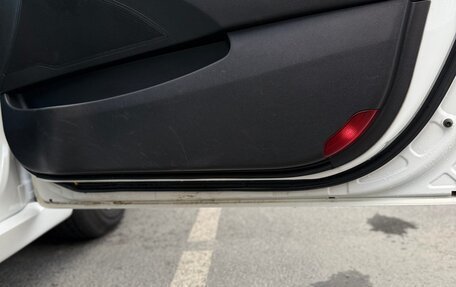 Hyundai Sonata VI, 2010 год, 800 000 рублей, 14 фотография