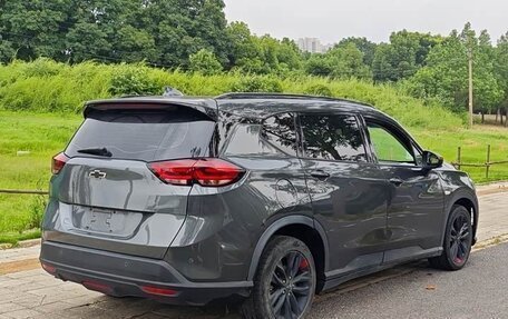 Chevrolet Orlando, 2019 год, 1 050 008 рублей, 4 фотография
