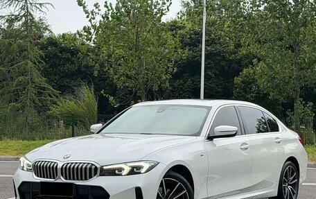 BMW 3 серия, 2023 год, 2 700 000 рублей, 3 фотография