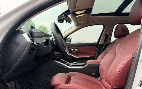 BMW 3 серия, 2023 год, 2 700 000 рублей, 7 фотография
