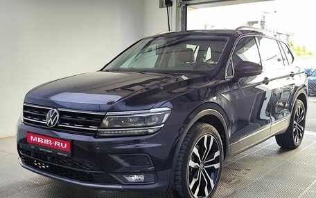 Volkswagen Tiguan II, 2019 год, 2 785 000 рублей, 1 фотография