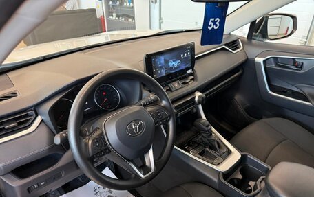 Toyota RAV4, 2025 год, 3 699 900 рублей, 11 фотография