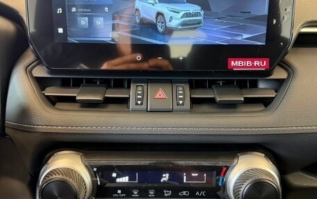 Toyota RAV4, 2025 год, 3 699 900 рублей, 17 фотография