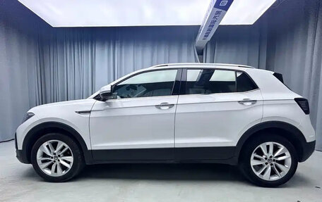 Volkswagen T-Cross I, 2022 год, 1 700 000 рублей, 4 фотография