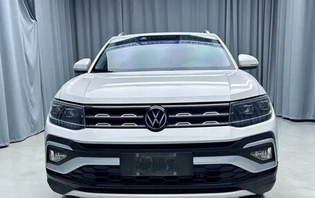 Volkswagen T-Cross I, 2022 год, 1 700 000 рублей, 2 фотография