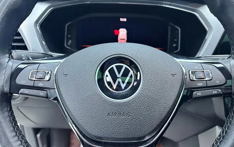 Volkswagen T-Cross I, 2022 год, 1 700 000 рублей, 11 фотография