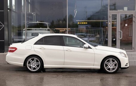 Mercedes-Benz E-Класс, 2011 год, 1 210 000 рублей, 4 фотография