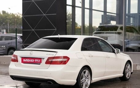Mercedes-Benz E-Класс, 2011 год, 1 210 000 рублей, 5 фотография