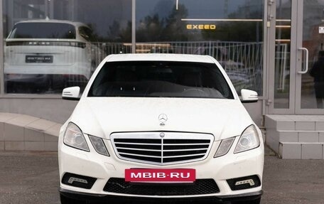 Mercedes-Benz E-Класс, 2011 год, 1 210 000 рублей, 2 фотография