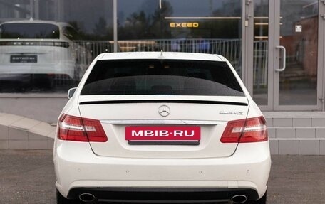 Mercedes-Benz E-Класс, 2011 год, 1 210 000 рублей, 6 фотография