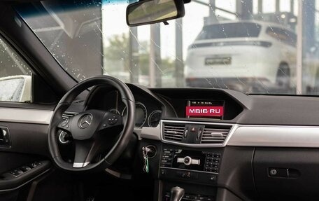 Mercedes-Benz E-Класс, 2011 год, 1 210 000 рублей, 16 фотография