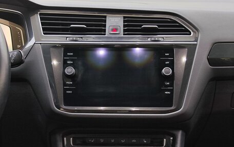 Volkswagen Tiguan II, 2019 год, 2 785 000 рублей, 18 фотография