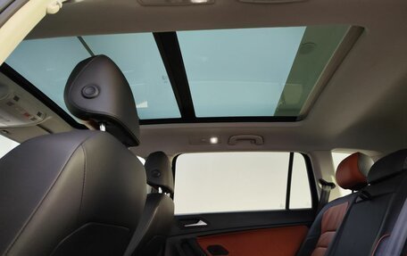 Volkswagen Tiguan II, 2019 год, 2 785 000 рублей, 24 фотография